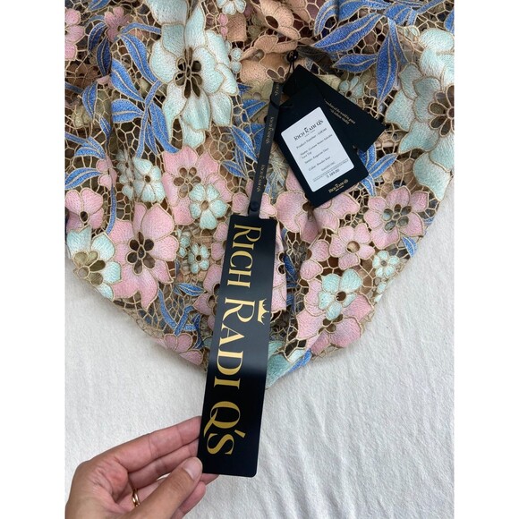 NWT Rich Radi Q's Womens Small Custom Guipure Lace Floral Top Pink Blue Elegant - Picture 7 of 16